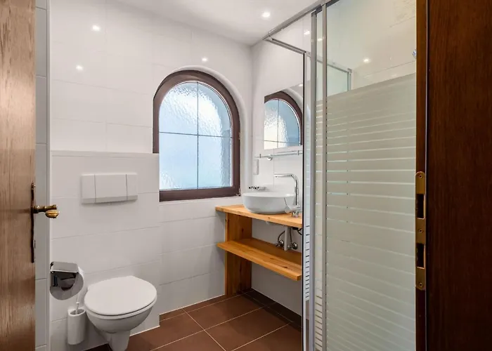 Appartamento Nadine-7 By Interhome